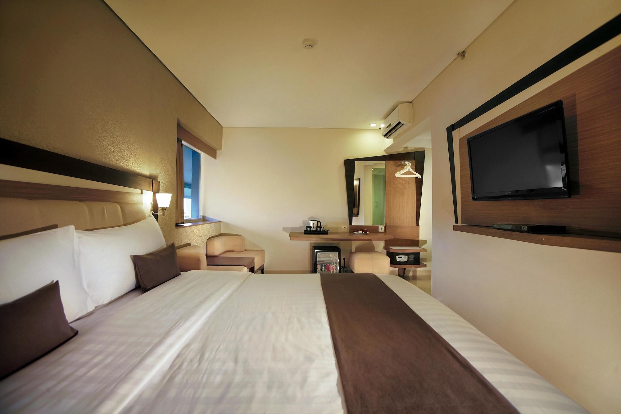 Hotel Neo - Kuta, Jelantik Legian  Luaran gambar