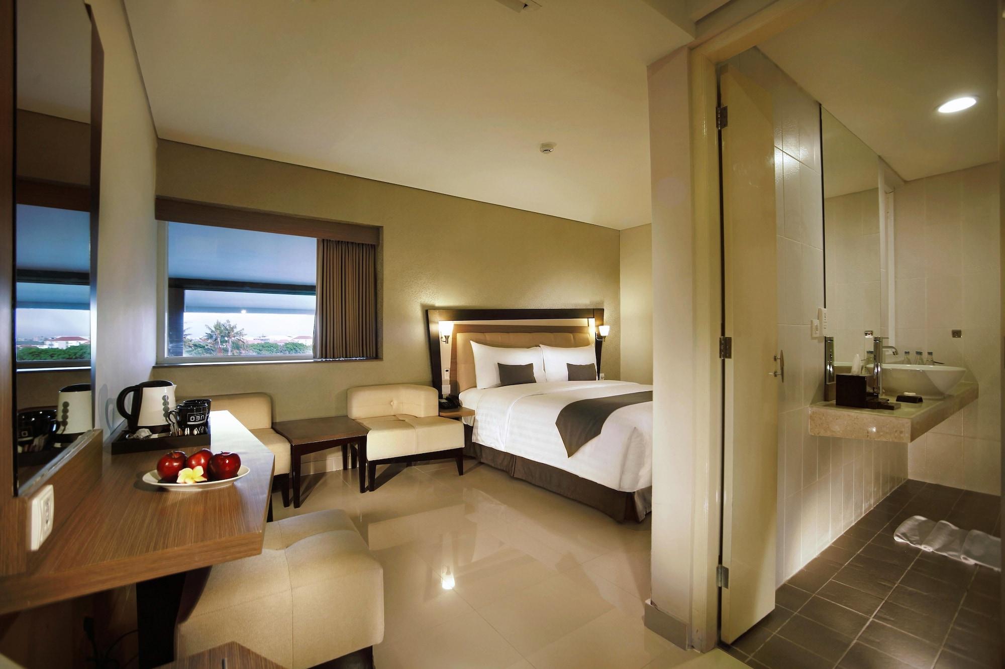 Hotel Neo - Kuta, Jelantik Legian  Luaran gambar
