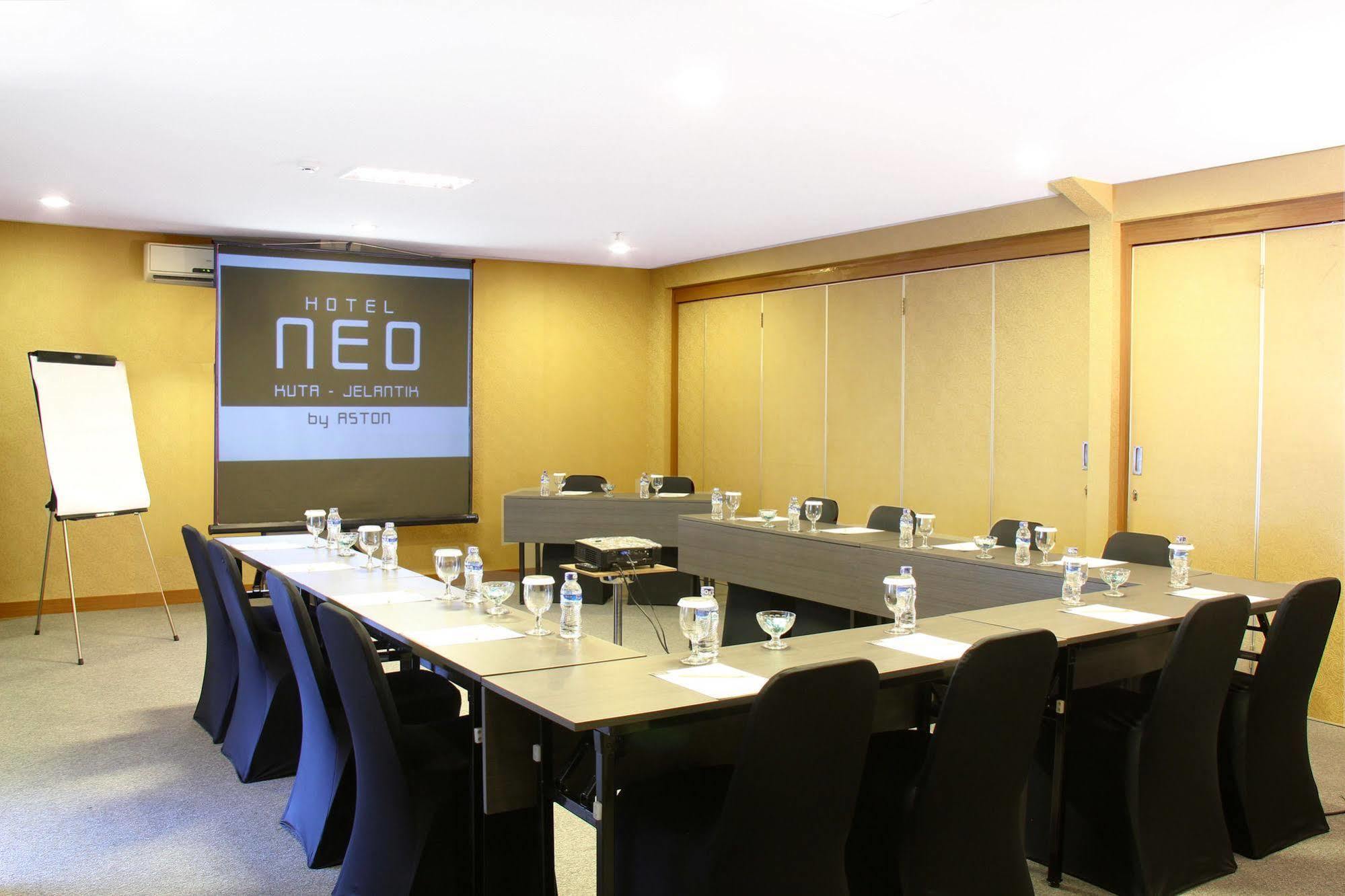 Hotel Neo - Kuta, Jelantik Legian  Luaran gambar