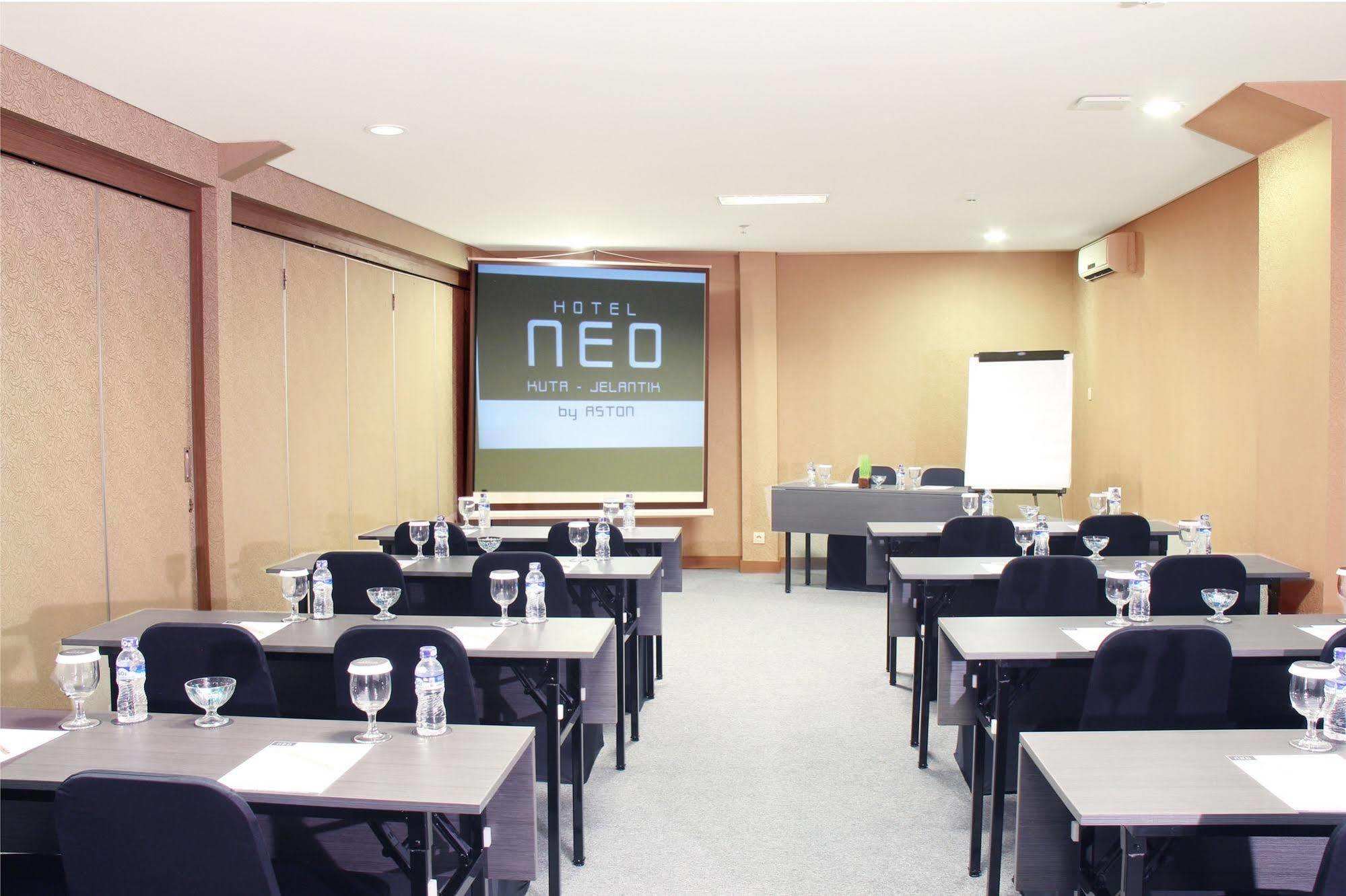 Hotel Neo - Kuta, Jelantik Legian  Luaran gambar