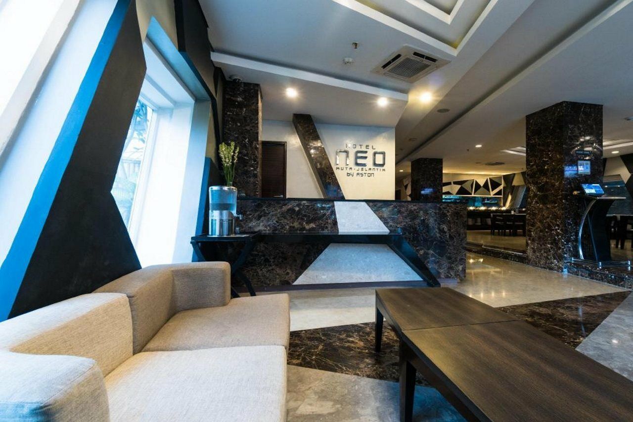 Hotel Neo - Kuta, Jelantik Legian  Luaran gambar
